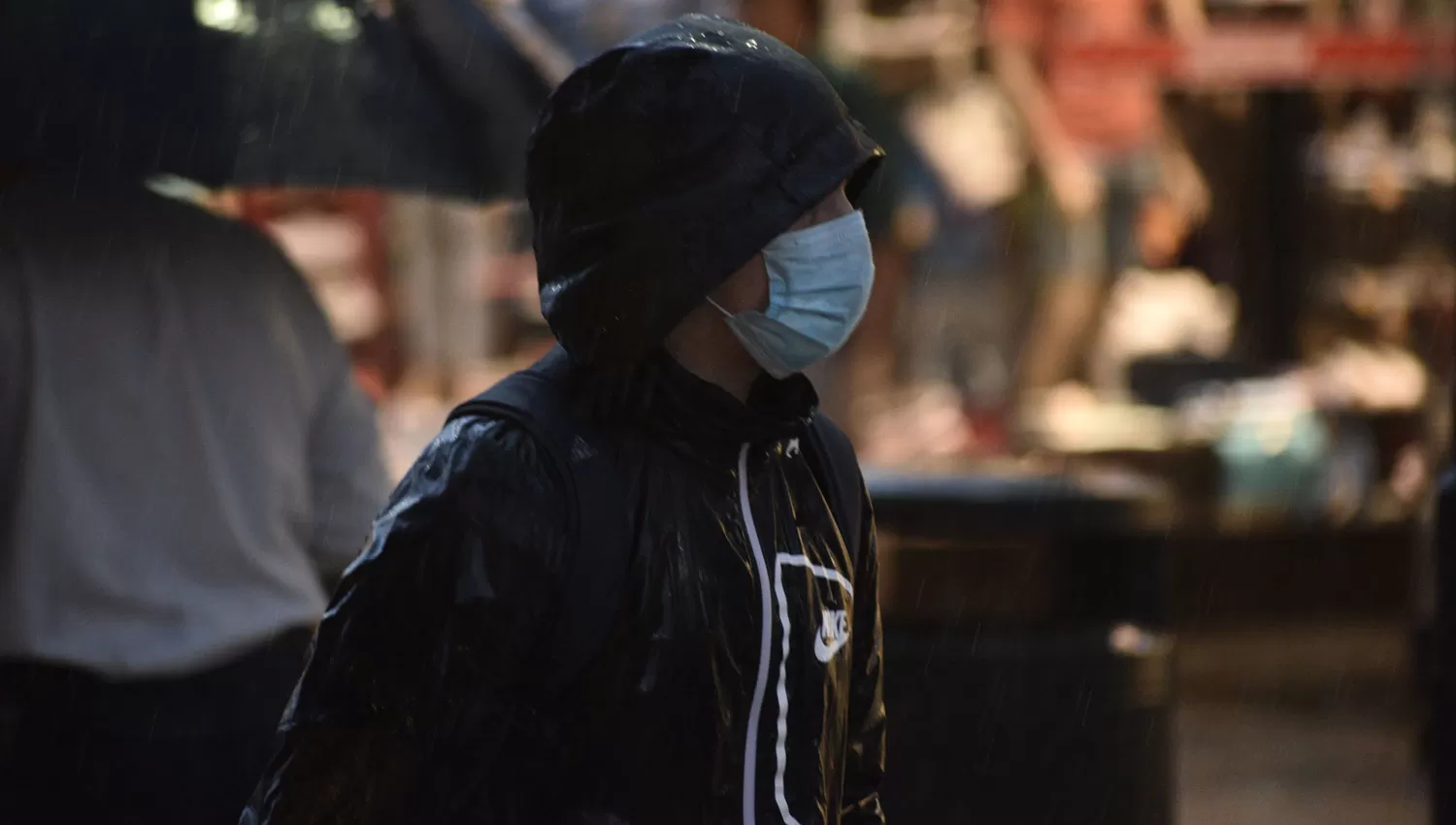 PASADO POR AGUA. Las lluvias marcarán la mañana del martes en toda la provincia.