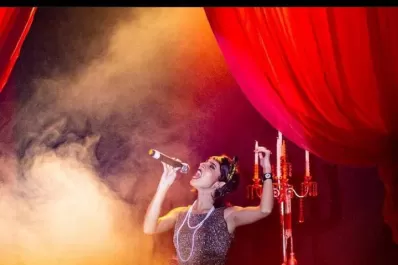 Enseñan técnicas y juegos teatrales orientados a la comedia musical