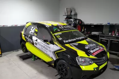 Turismo Nacional: de a tres y con velocidad ponen tonada tucumana