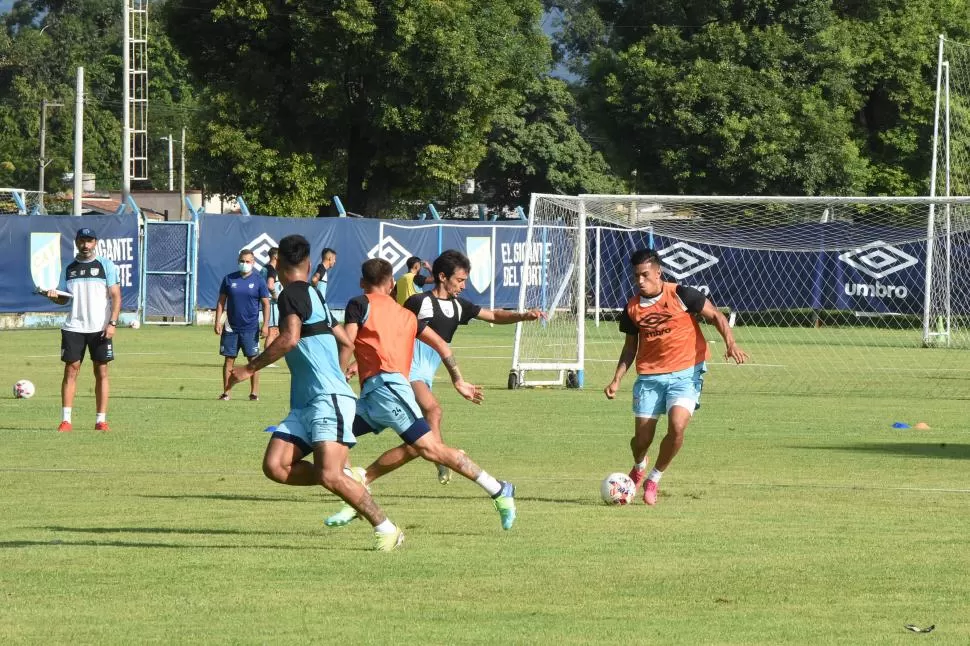  Curitiba sería el destino de Cuello: Tomás Cuello viajó a Brasil para terminar de cerrar la operación de su venta a Athletico Paranaense. En principio, se habla de 2,5 millones de dólares por el 50% del pase, por lo que sería la transferencia más alta en la historia del club “decano”.