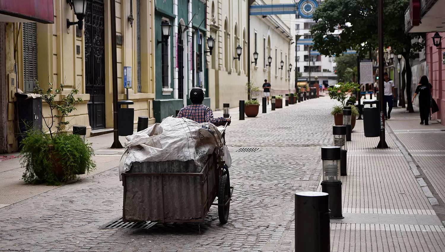 SIN ACTIVIDAD COMERCIAL. Los negocios del microcentro permanecerán cerrados durante lunes y martes.