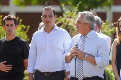 Corrientes y Misiones: Alberto Fernández sobrevoló las zonas afectadas por los incendios