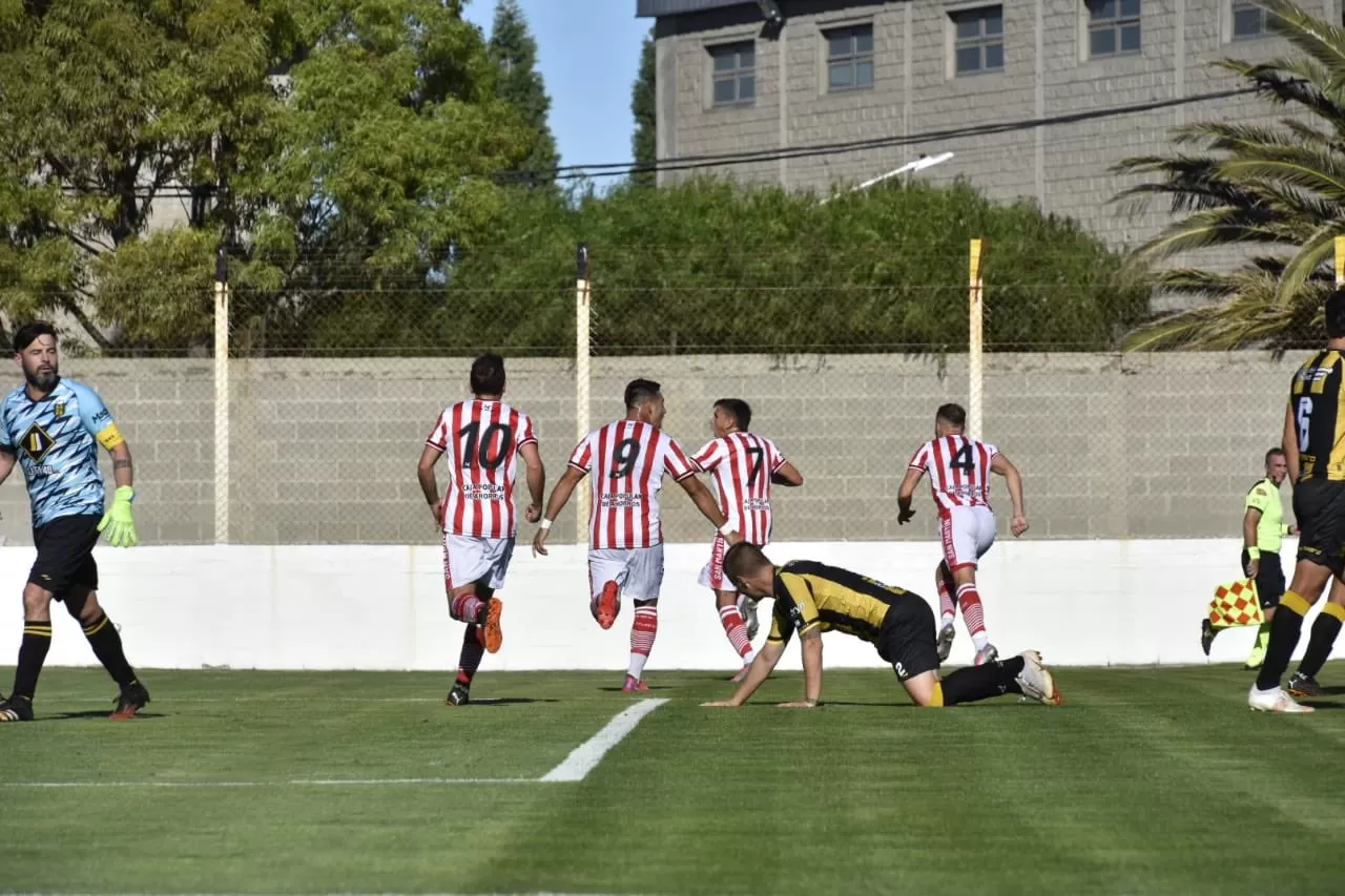 SE GRITA EN LA CIUDADELA. Jourdán celebra el 1 a 0 ante Deportivo Madryn. Foto: Prensa CASMT