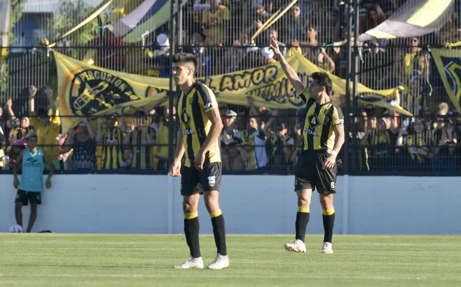 CAYÓ LA FORTALEZA. En su estadio, el “Depor” no perdía desde el 25 de julio de 2021. El “Santo” le cortó el invicto. 