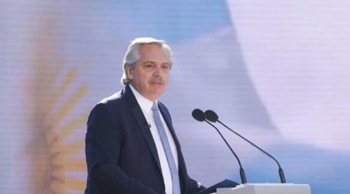 FMI, economía y empleo, ejes del discurso presidencial