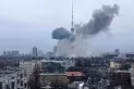 Rusia bombardea la torre de TV de Kiev y pide a los ciudadanos que abandonen sus casas