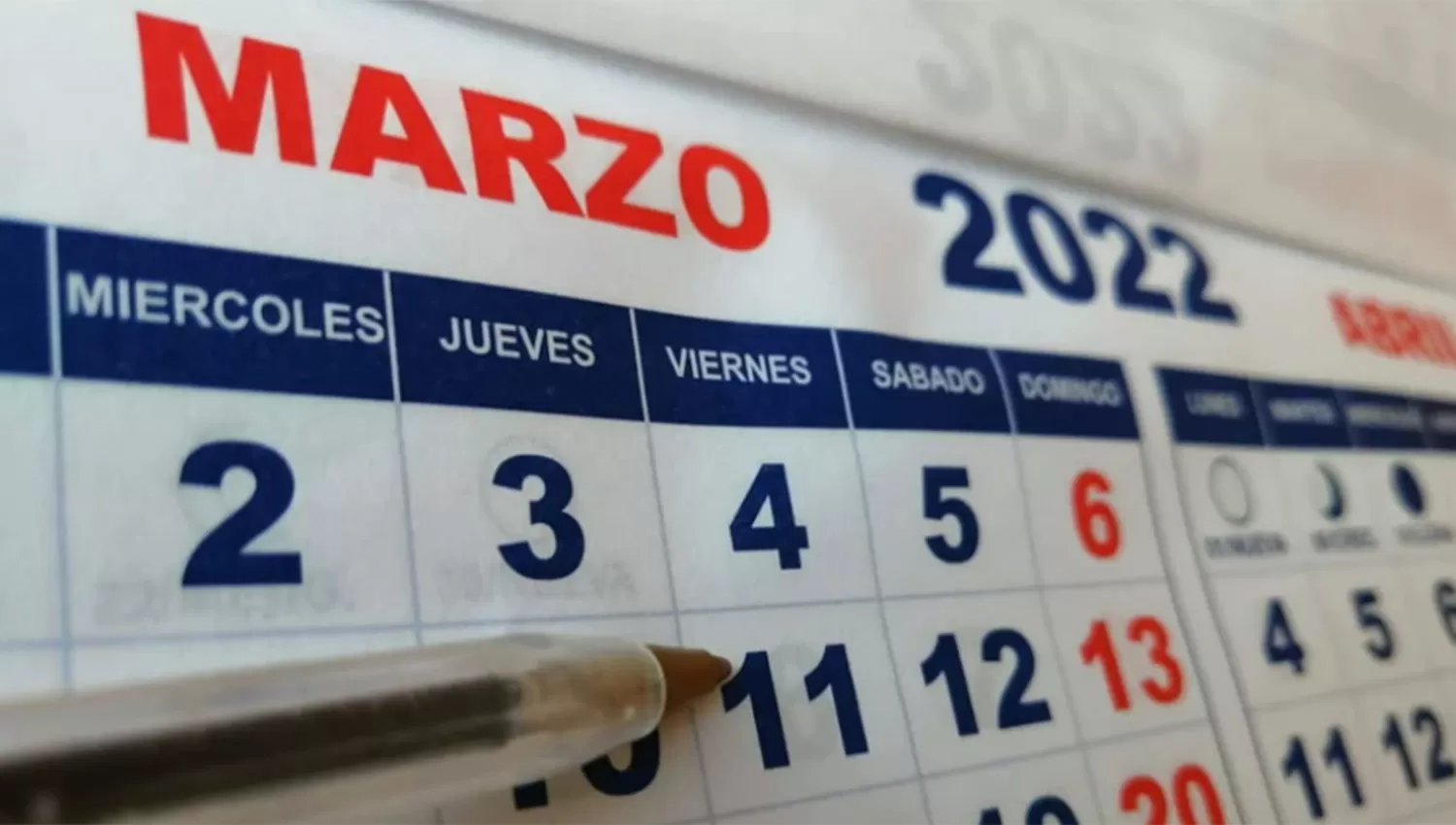 TENERLO A MANO. El almanaque nos recuerda que el próximo feriado será el 24 de marzo.