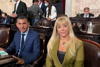 Chahla: Trabajaremos incansablemente en cada ley para mejorar el sistema de salud