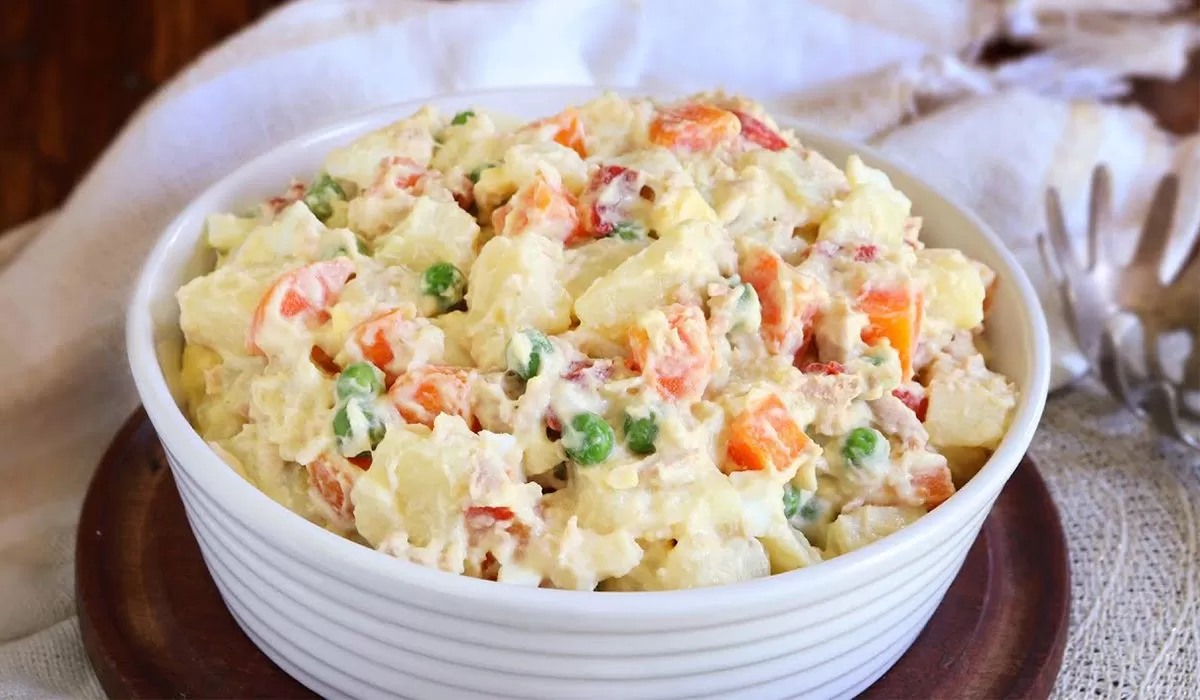 Un restaurante de Córdoba dejó de vender ensalada rusa en repudio a la invasión a Ucrania