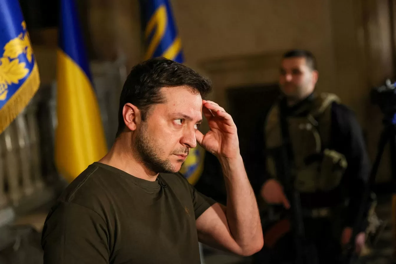 VOLODIMIR ZELENSKY. El presidente de Ucrania pide la ayuda de las potencias mundiales para enfrentar a Rusia. Foto: Reuters