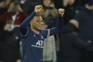 Mbappé: PSG le ofrece una montaña de euros