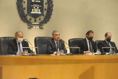 Alfaro: “quiero llevar a la capital al nuevo milenio”