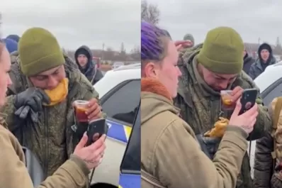 Video: un soldado ruso rompe en llanto al ser ayudado por ucranianos