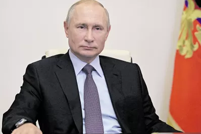 El Kremlin no descarta el uso de armas nucleares si Rusia enfrenta una amenaza existencial