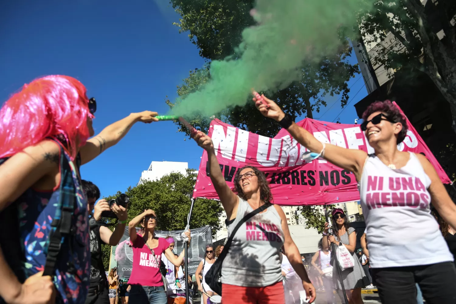 Miles de mujeres y disidencias marcharon al Congreso con la consigna la deuda es con nosotras