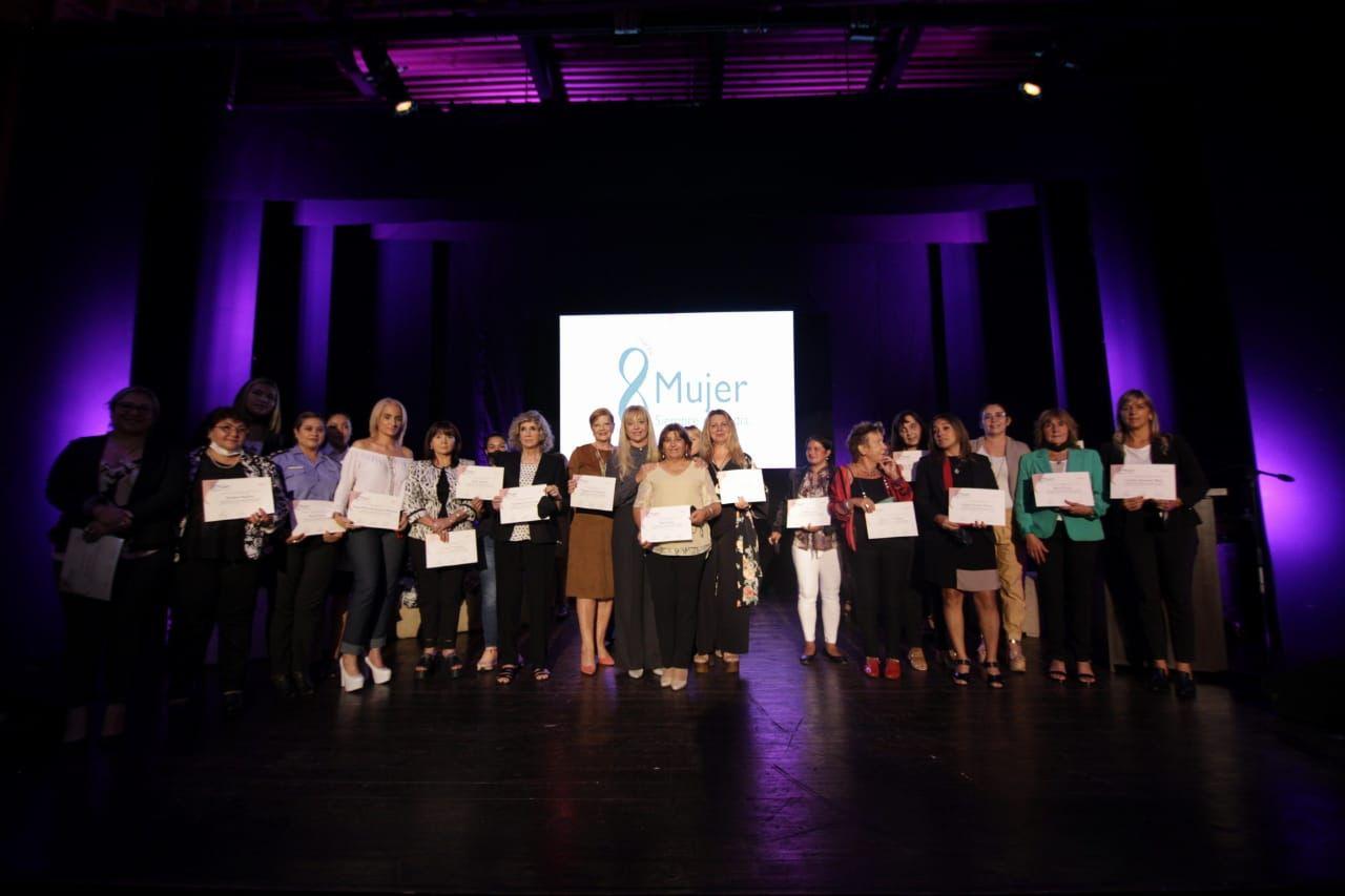  Chahla: todavía queda un largo camino para reducir las brechas de género