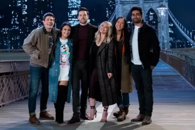 Jóvenes amigos en Nueva York