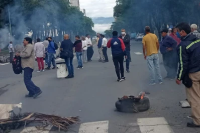 Empleados municipales levantaron el corte en Mate de Luna