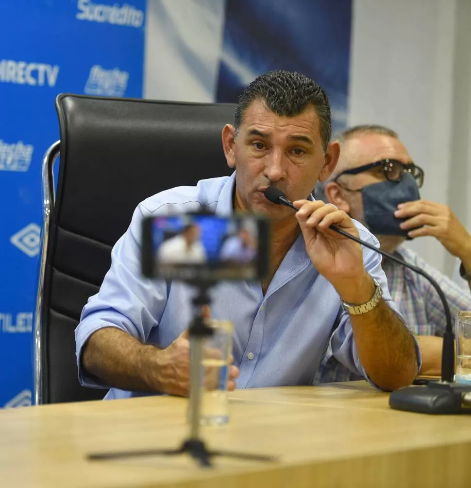 PASO AL FRENTE. Mairo Leito pasó de ser uno de los votos a favor de Rapisarda a ser el candidato opositor de Malaspina. LA GACETA / FOTO DE DIEGO ÁRAOZ