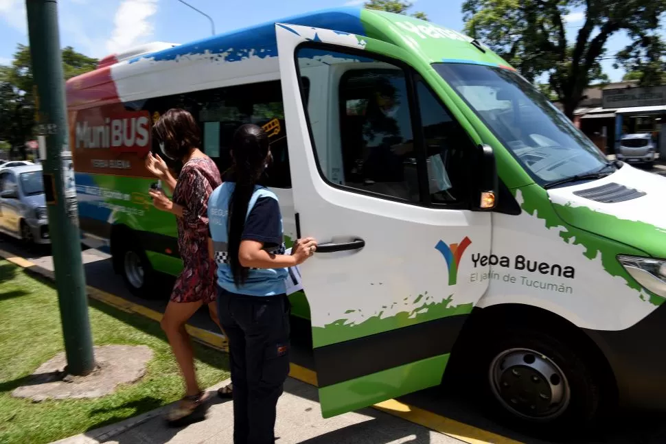 UNIR NORTE Y SUR. El Minibus tiene un recorrido propio en Yerba Buena. LA GACETA / FOTO DE JOSé NUNO