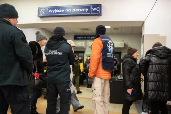 Suman 93 los argentinos que lograron salir de Ucrania mediante vía diplomática