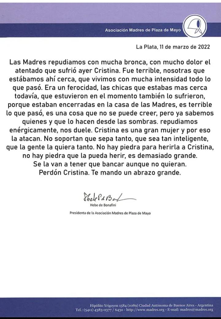 Hebe de Bonafini repudió el ataque al despacho de Cristina: “es una gran mujer y por eso la atacan”