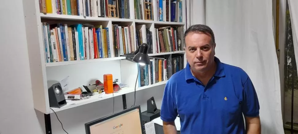 ESCRITOR Y PERIODISTA. Posse nació en Aguilares y vive desde hace varios años en la Capital Federal. 