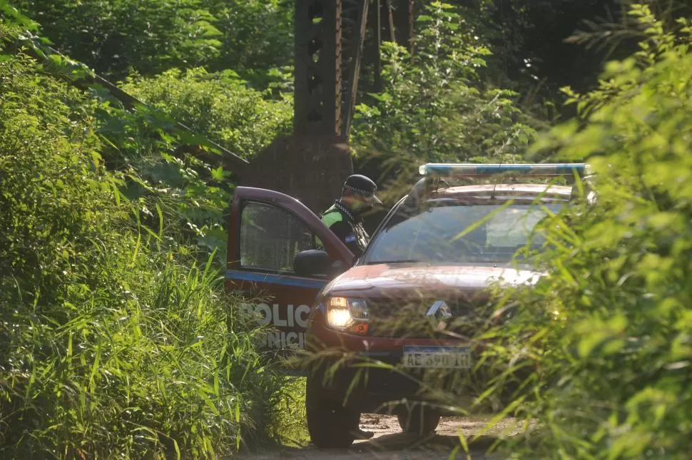 PRESENCIA. El área de seguridad del municipio taficeño coordinó con la Policía operativos de búsqueda del depravado y de prevención. 