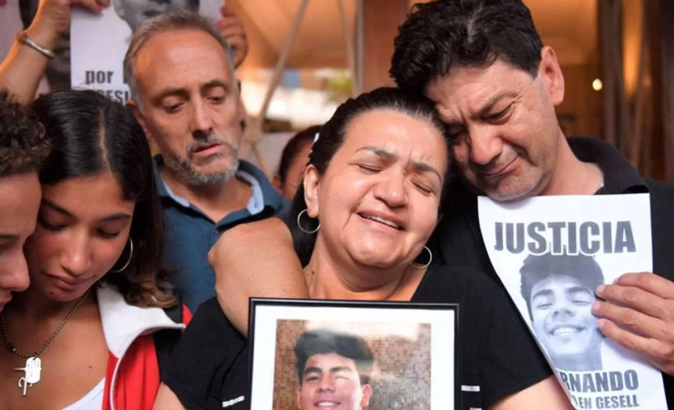 Mamá y papá de Fernando Báez Sosa