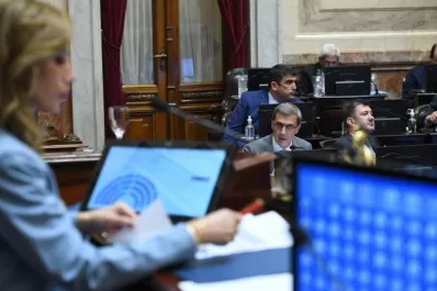 Con apoyo de JxC, el Gobierno consiguió la ley por la deuda