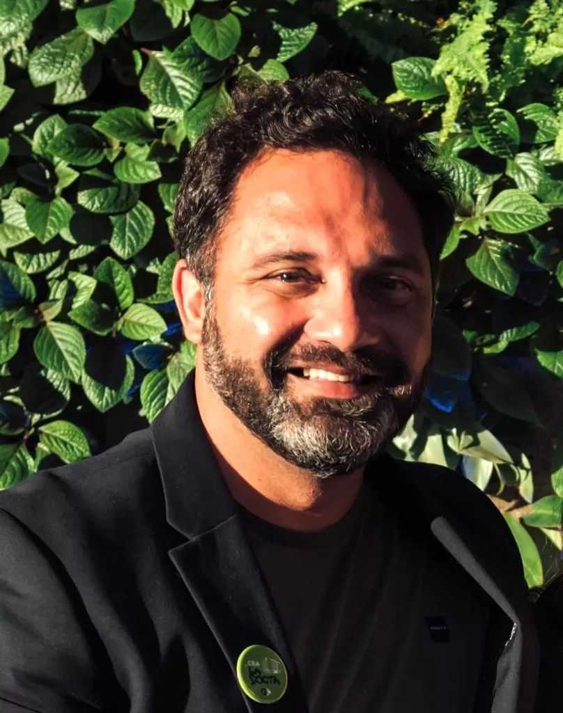 ENTREVISTADO. Parache es ingeniero en informática y docente.  