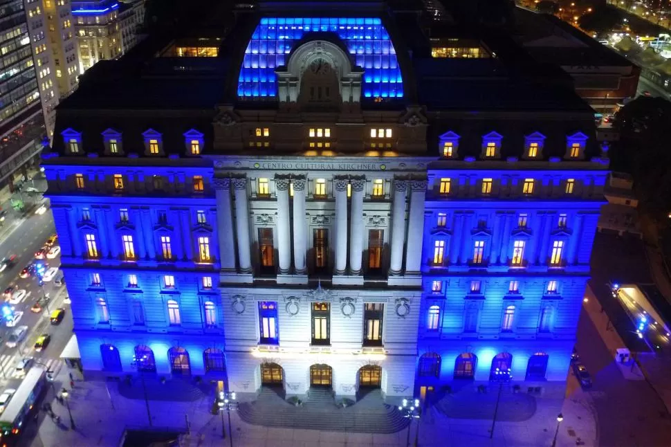 CENTRO CULTURAL KIRCHNER. El edificio está en Sarmiento 151, en CABA. 