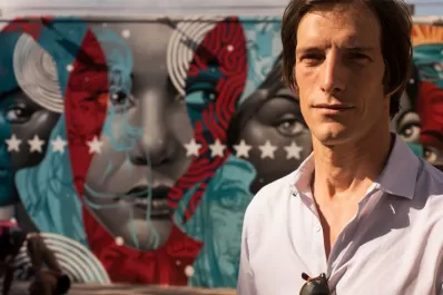 Iván de Pineda renunció a la conducción de La Peña de Morfi