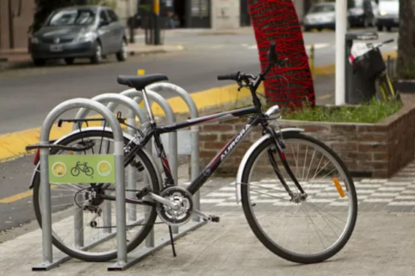 El bussismo propone que se instalen aparcaderos para bicis en el centro de San Miguel de Tucumán