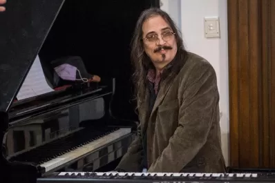 El Cuchi, con un pie en la tradición y otro en la vanguardia