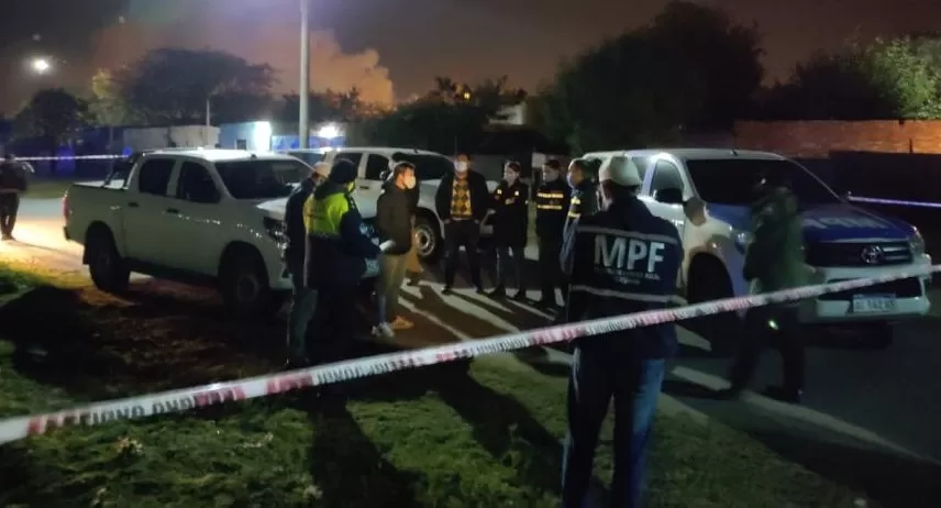 Los peritos trabajaron en el lugar del crimen en el sur tucumano.