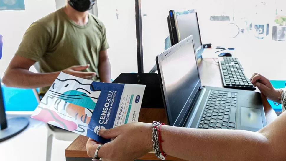 SENCILLO E INTUITIVO. Así describe el Indec al cuestionario del censo que la gente puede responder en la web. credito