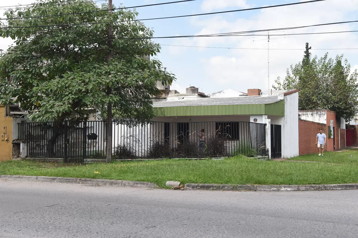 EL LUGAR. El ataque se produjo en Crisóstomo Álvarez al 2.700.