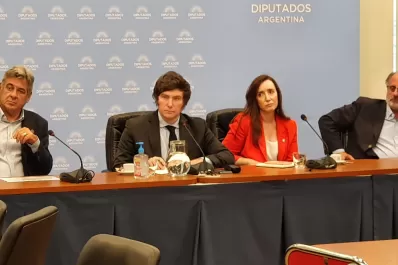 Javier Milei criticó las retenciones, tras reunirse con la Mesa de Enlace