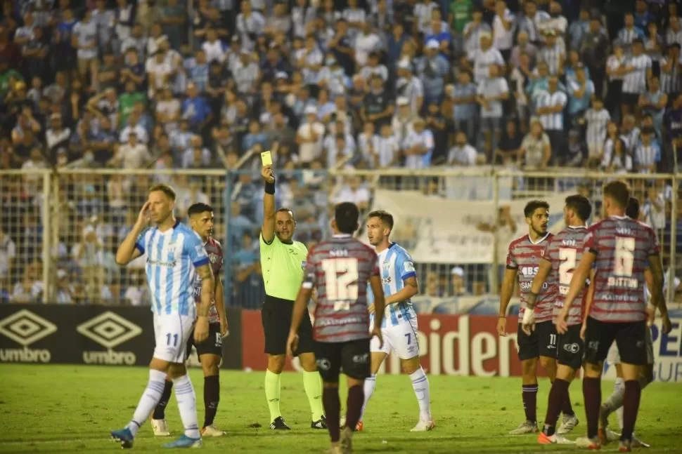 UNA PESADILLA. Atlético perdió ante un débil Central Córdoba y agudiza su mal momento en la Copa de la Liga Profesional. Ahora tendrá dos semanas para preparar el duelo ante San Lorenzo, en Buenos Aires. 