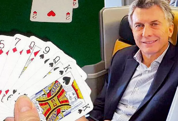 Mauricio Macri representa al país en un campeonato mundial de Bridge