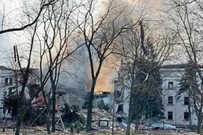 Confirmaron 300 muertos en el bombardeo ruso al teatro de Mariúpol