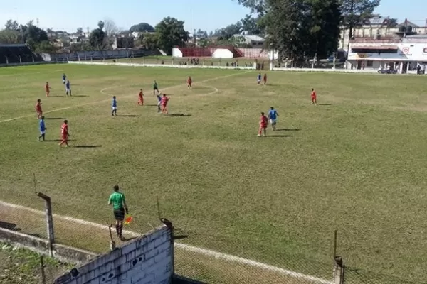 Imputan a un joven que le fracturó la mandíbula a otro, tras un partido de fútbol