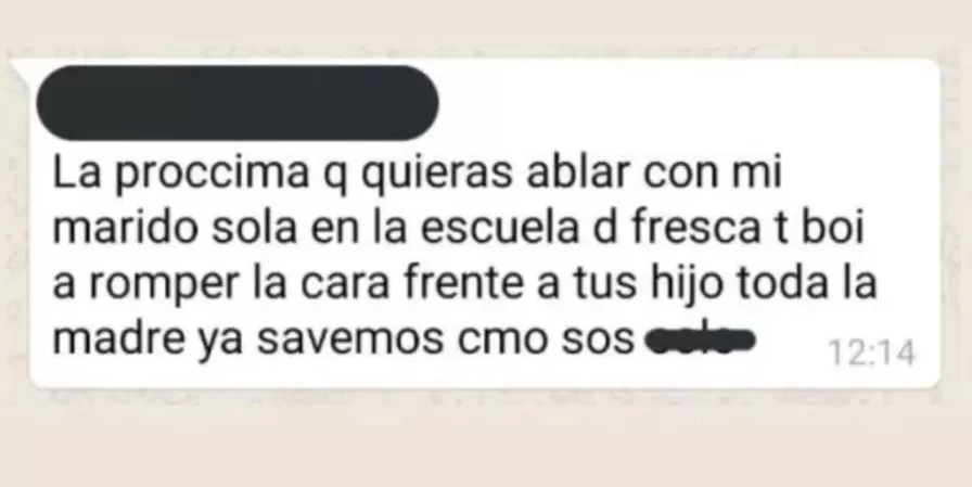 Escándalo en la escuela: roba marido, la próxima te voy a romper la cara
