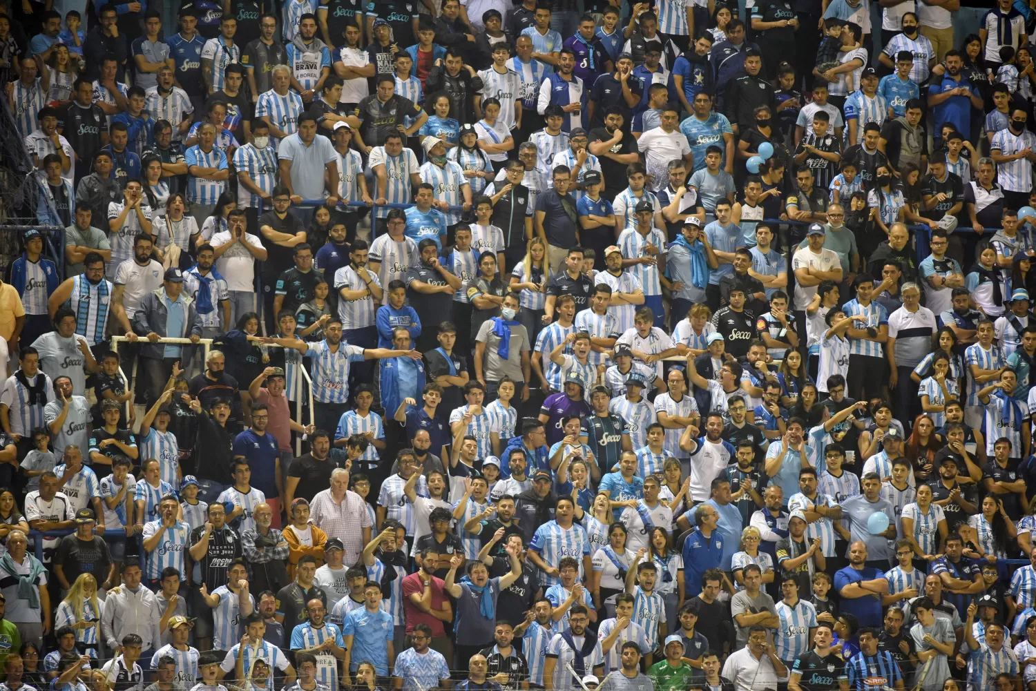 GUIÑO DEL DESTINO. El formato del torneo podría modificarse y Atlético sería uno de los beneficiados, debido a que se eliminarían los promedios. Por las dudas, el “Decano” deberá sumar muchos puntos. 