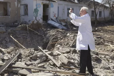 La OMS denuncia ataques a hospitales en Ucrania