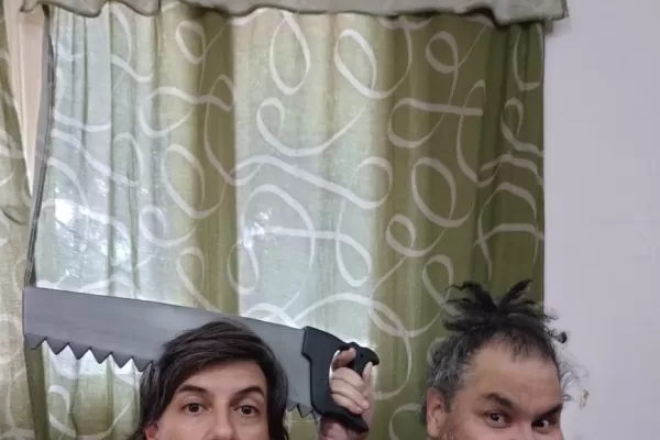 Hay promesas de “Explosión de risa” en un café concert con dos comediantes