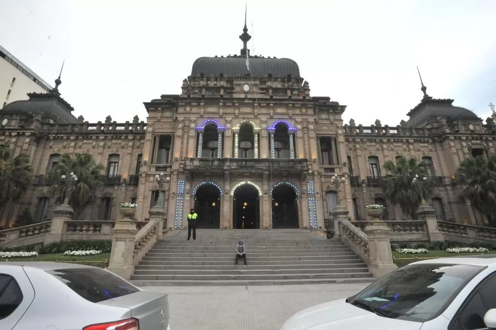 INSISTENCIA. La Casa de Gobierno solicitó formalmente que la Corte levante la cautelar que frena la Ley 9.188. 