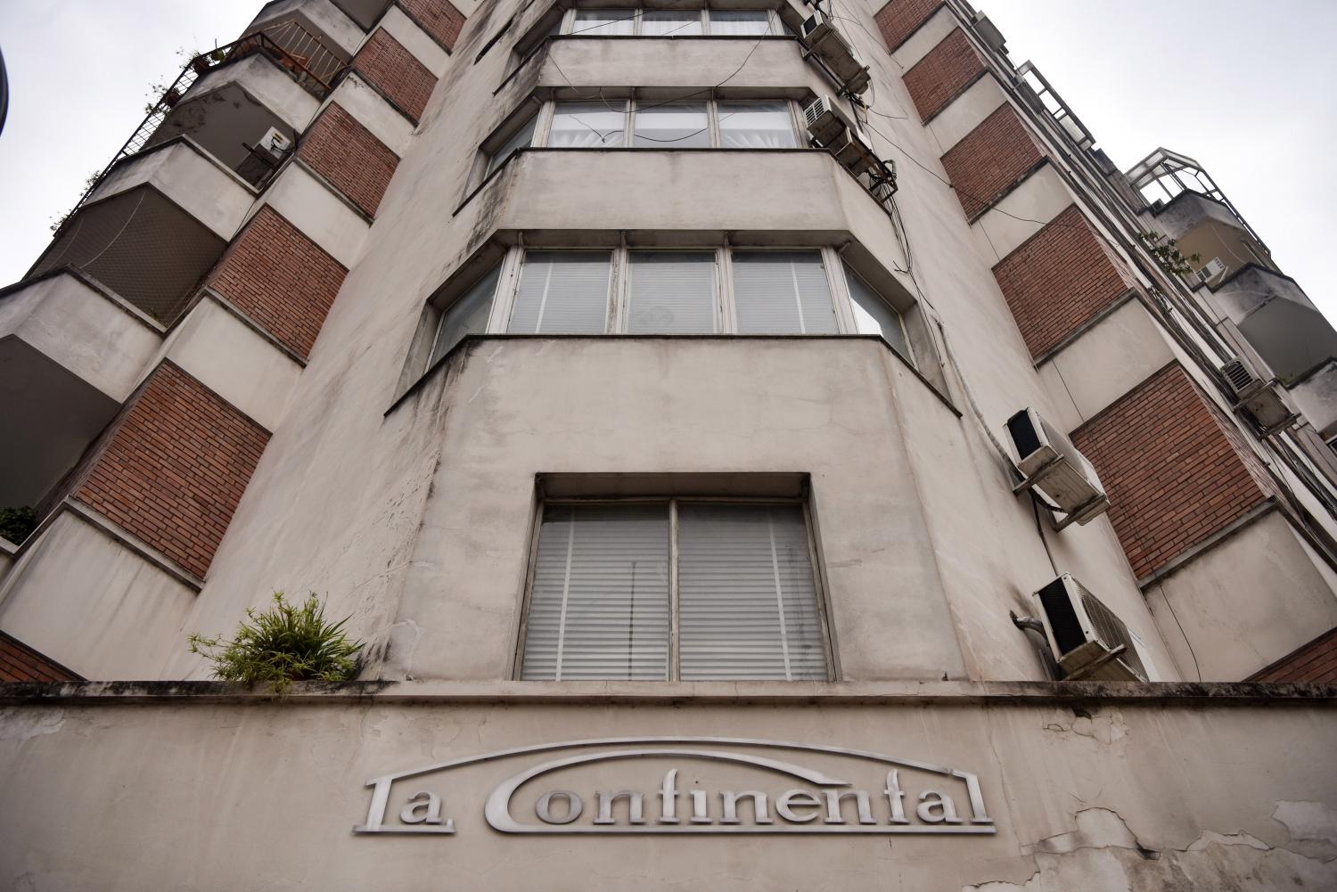 Los baluartes de la memoria arquitectónica alrededor de la plaza