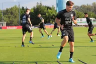 Argentina entrenó en Ezeiza y viaja a Guayaquil 